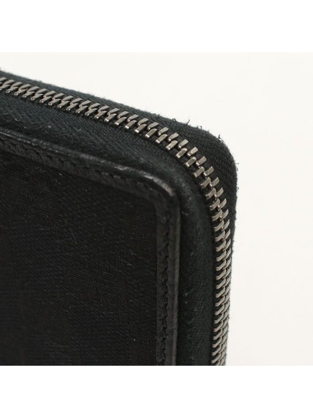 ★SOLD★ Gucci Zip Around Wallet GG Canvas - Picture 6 of 6